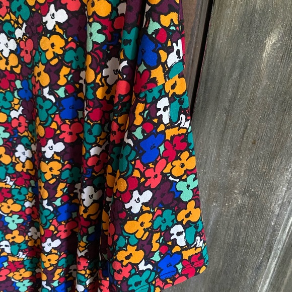 LuLaroe multicolored top! Where with anything M - Picture 4 of 6